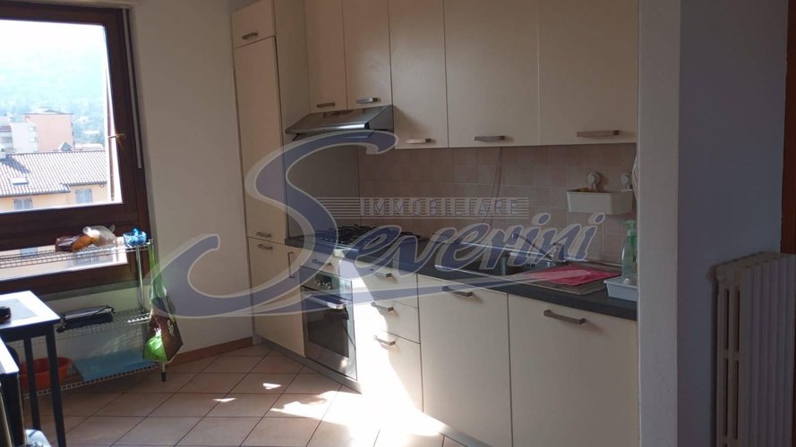 Attico / Mansarda Erba