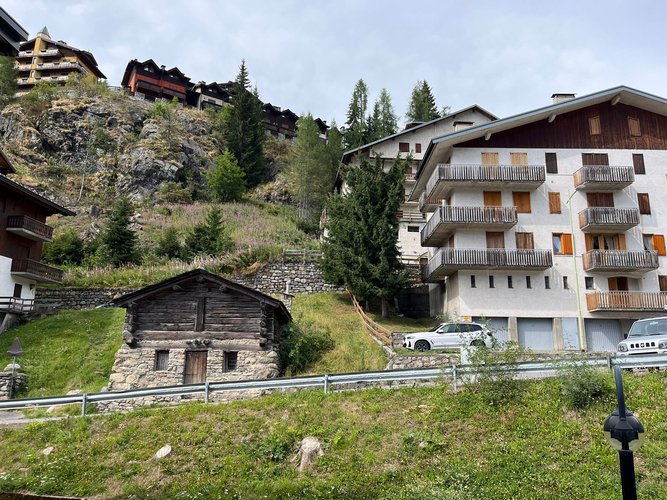 A DUE PASSI DAGLI IMPIANTI! Foppolo