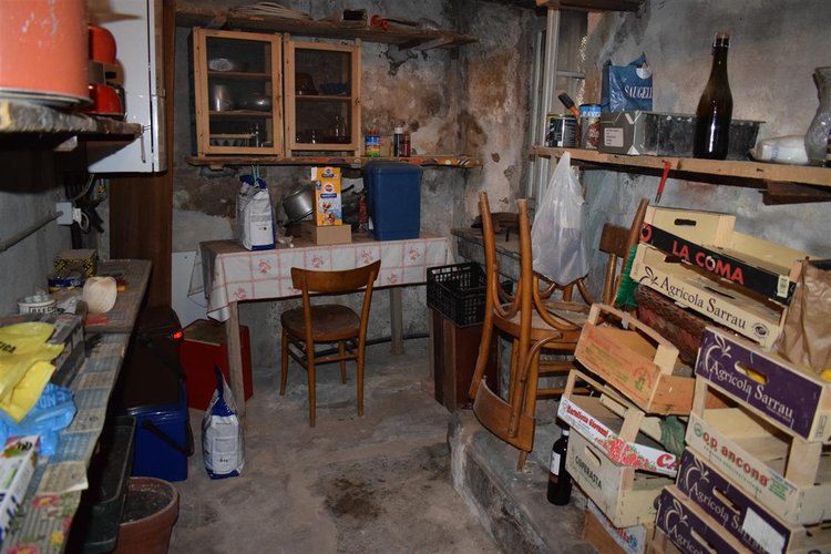 Serina Valpiana, tipica casetta d’epoca parzialmente ristrutturata Serina