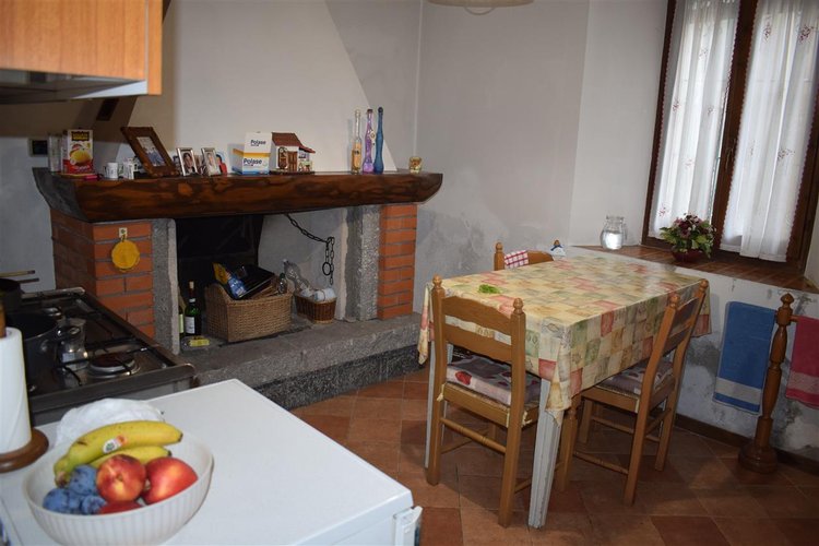 Serina Valpiana, tipica casetta d’epoca parzialmente ristrutturata Serina