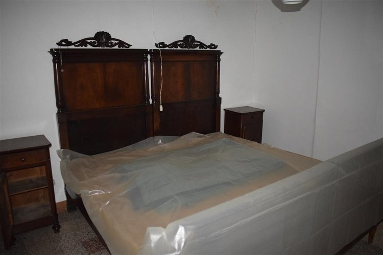 Serina Valpiana, tipica casetta d’epoca parzialmente ristrutturata Serina