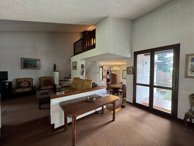 Villa singola Carimate