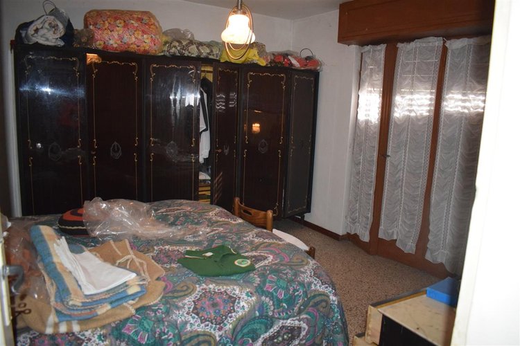 Algua Rosolo, casa d’epoca indipendente con godibilissima area pertinenziale Algua