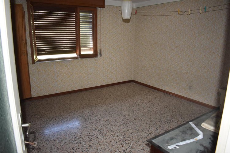 Algua Rosolo, casa d’epoca indipendente con godibilissima area pertinenziale Algua