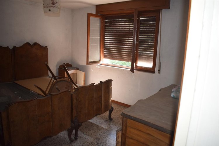 Algua Rosolo, casa d’epoca indipendente con godibilissima area pertinenziale Algua