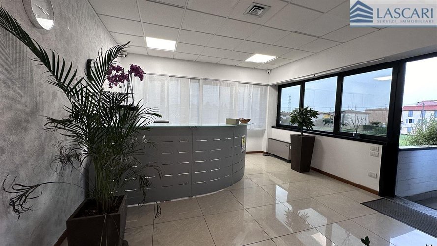 Ufficio 5 locali - Rif. 2361 Presezzo