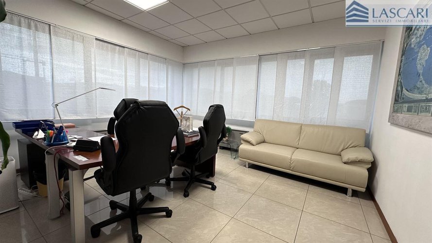 Ufficio 5 locali - Rif. 2361 Presezzo