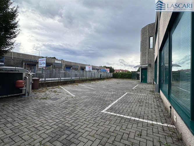 Ufficio 4 locali - Rif. 2634 Ambivere