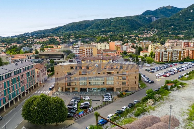 Attico / Mansarda Erba