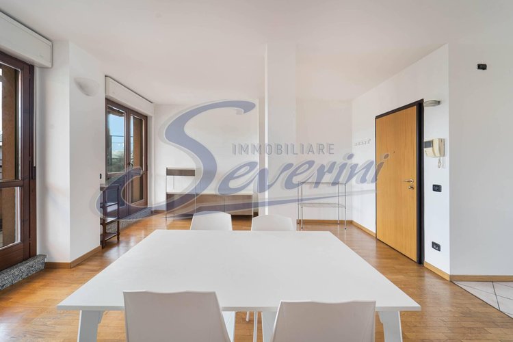 Attico / Mansarda Erba