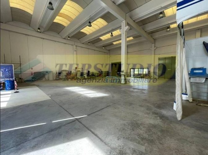 Capannone Industriale Palazzago