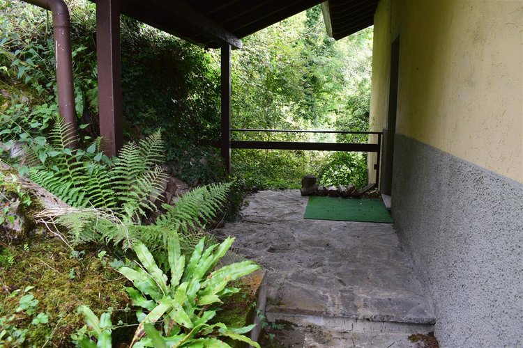 Serina vicino al centro, introvabile casetta singola con terreno di proprietà Serina