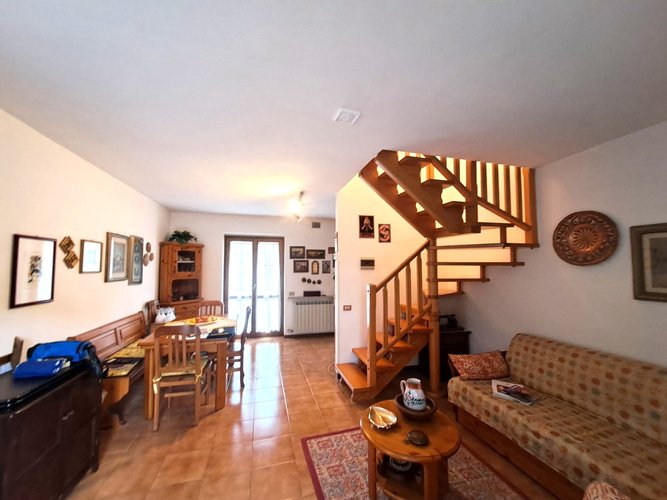 VILLETTA DI TESTA! Serina