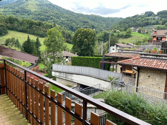 VILLETTA DI TESTA! Serina