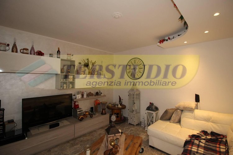 Villa o villino Calolziocorte