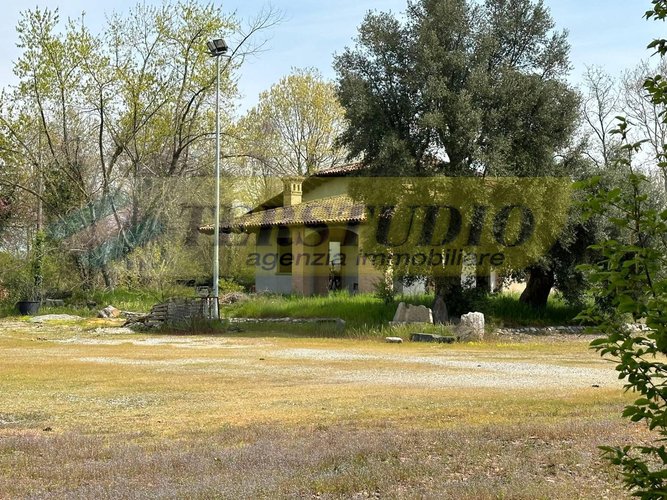 Capannone Industriale Cologno al Serio