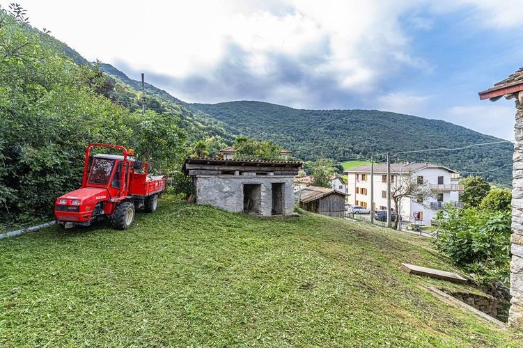 Casa indipendente Albino