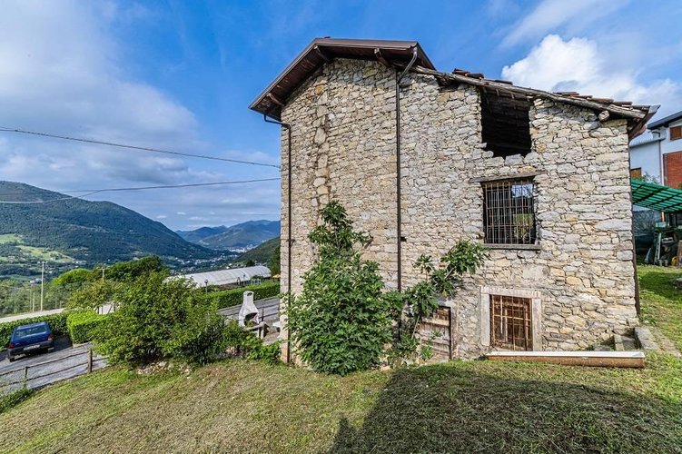 Casa indipendente Albino