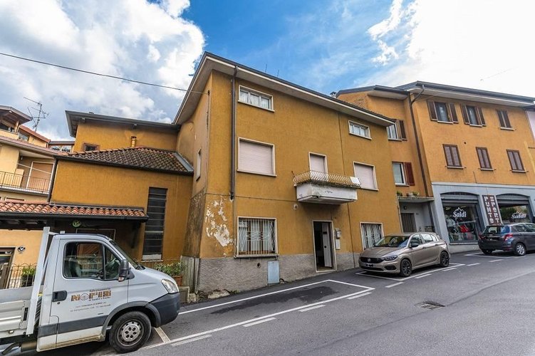 Porzione di casa Albino