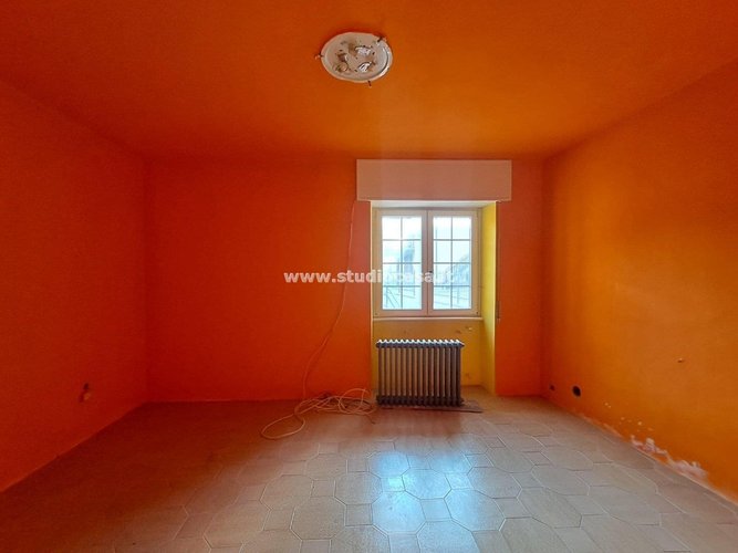 BORGHETTO MEDIOEVALE! Dossena