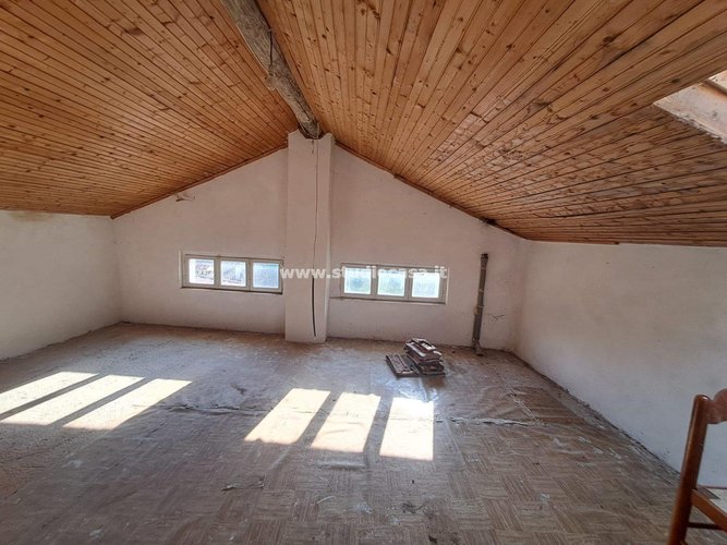 BORGHETTO MEDIOEVALE! Dossena