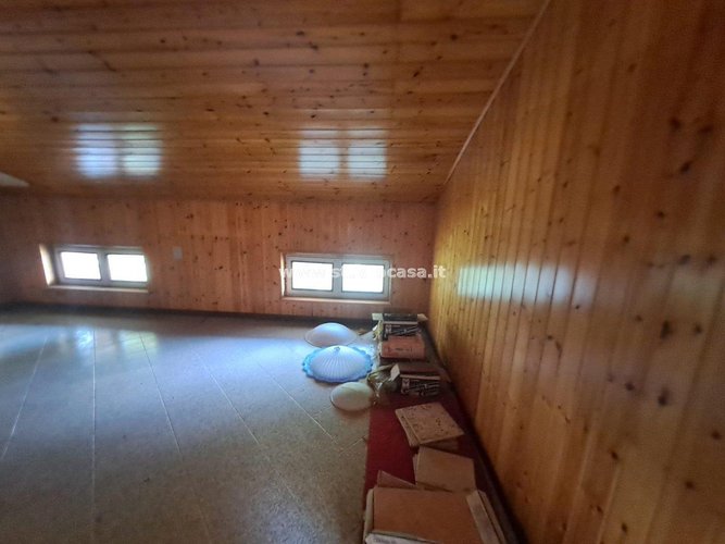 BORGHETTO MEDIOEVALE! Dossena