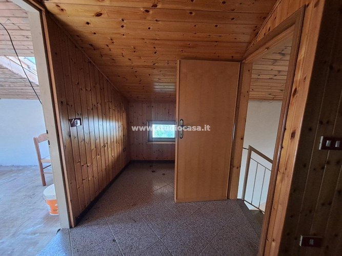 BORGHETTO MEDIOEVALE! Dossena