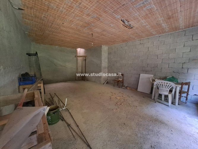 BORGHETTO MEDIOEVALE! Dossena