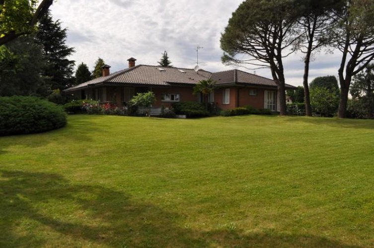 Villa singola Fenegrò