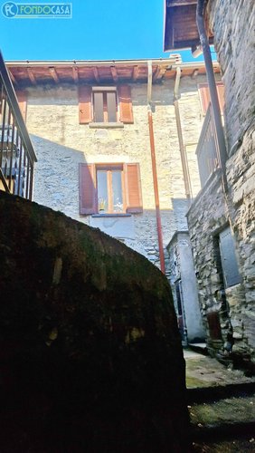 Casa indipendente Carate Urio