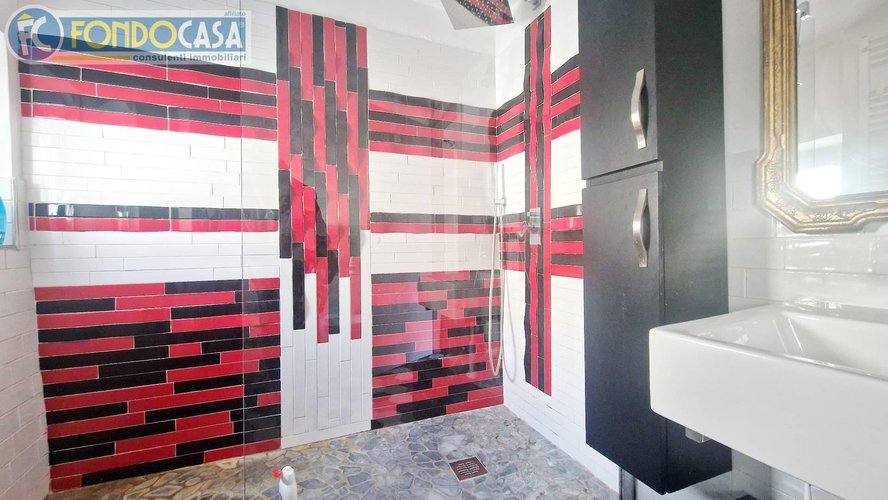 Casa indipendente Carate Urio