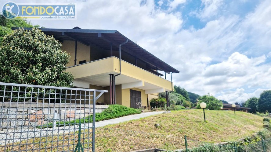 Villa singola Tavernerio