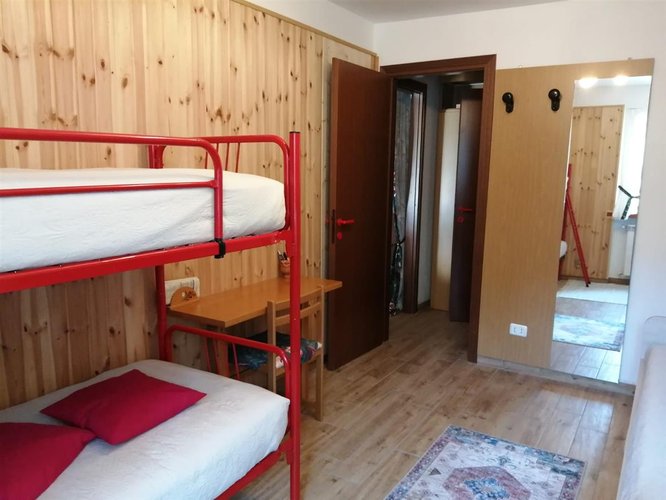 Foppolo mt. 1600 per amanti sci, bilocale con box a pochi passi dalle piste Foppolo