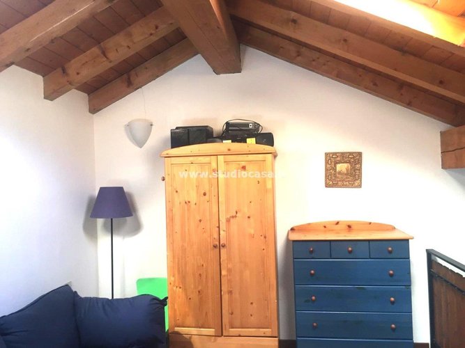 ASSOLUTAMENTE UNICA...E GUARDA CHE VISTA!!! Piazzatorre