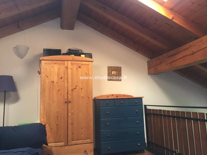 ASSOLUTAMENTE UNICA...E GUARDA CHE VISTA!!! Piazzatorre