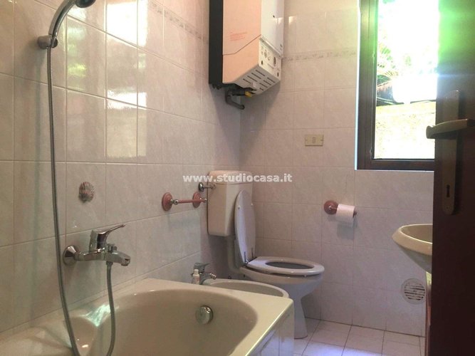 ASSOLUTAMENTE UNICA...E GUARDA CHE VISTA!!! Piazzatorre