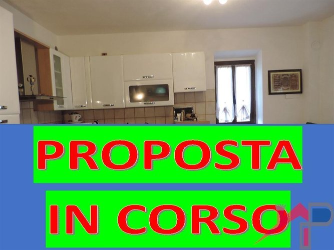 Porzione di casa Caprino Bergamasco