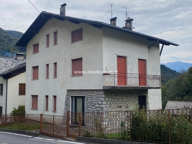 CASETTA TRIFAMILIARE! Averara