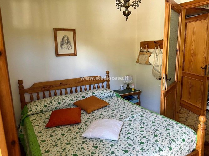 SOLEGGIATO E PANORAMICO! Algua