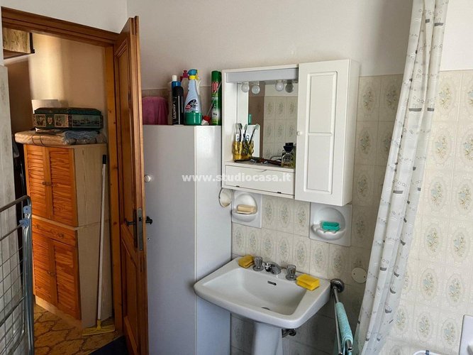 SOLEGGIATO E PANORAMICO! Algua