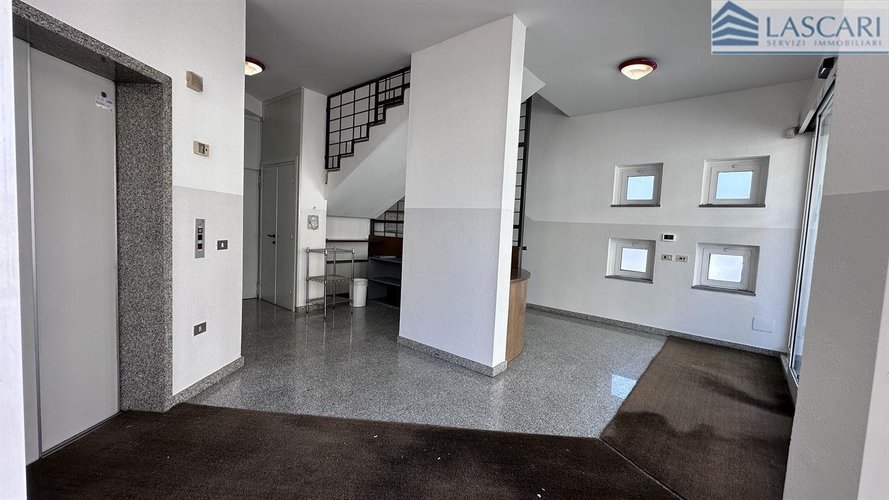 Stabile - Rif. 2647 Bergamo