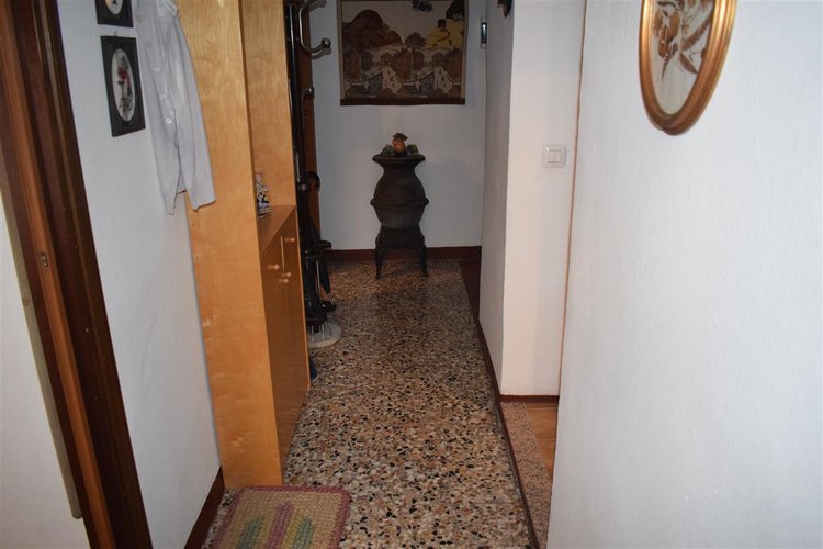 Bracca grazioso alloggio con balconata e taverna Bracca