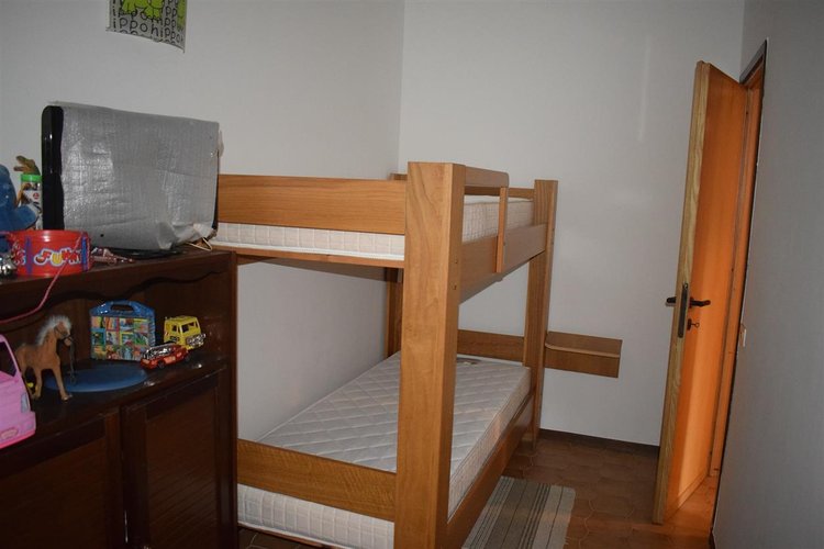 Oltre il Colle panoramico trilocale con camino e ampio box auto Oltre il Colle