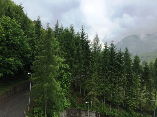 Oltre il Colle panoramico trilocale con camino e ampio box auto Oltre il Colle