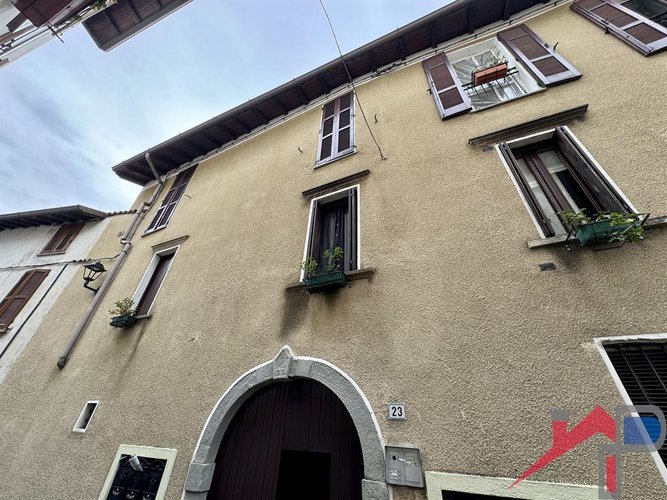 Bilocale in centro paese