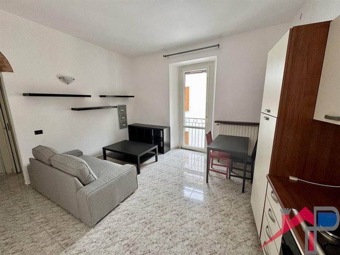 Bilocale in centro paese Calolziocorte