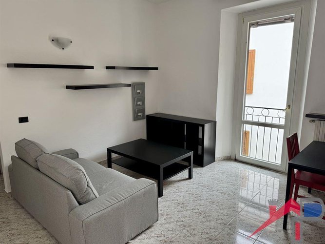 Bilocale in centro paese Calolziocorte