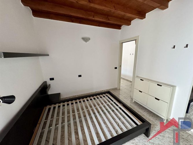 Bilocale in centro paese Calolziocorte