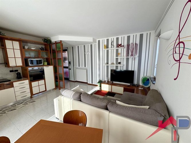 Casa singola con 2 appartamenti Monte Marenzo