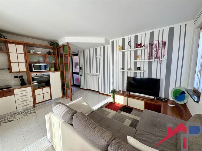 Casa singola con 2 appartamenti Monte Marenzo